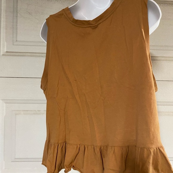 Wild Fable Top - Picture 2 of 3